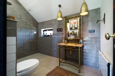 Ambrus apartman fürdőszoba